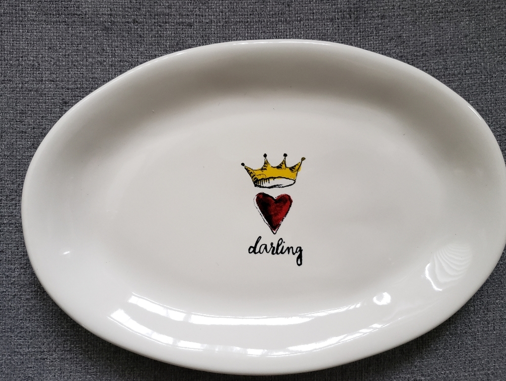 Darling Rae Dunn crown plate